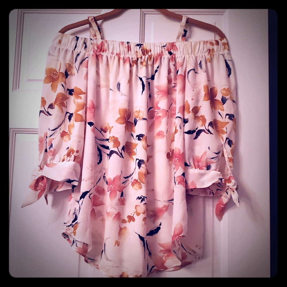 SOLD A. Byer off the shoulder top Juiniors